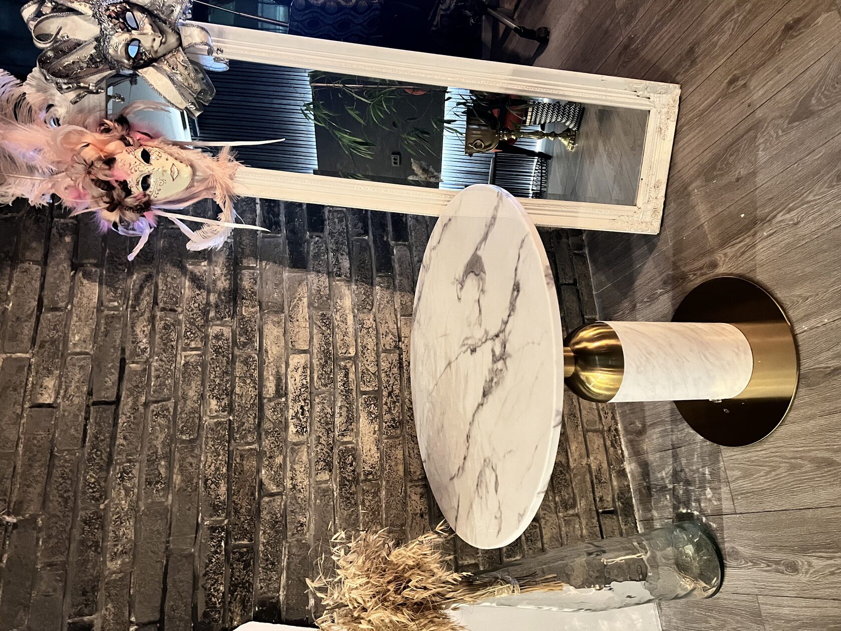 Round Marble Table