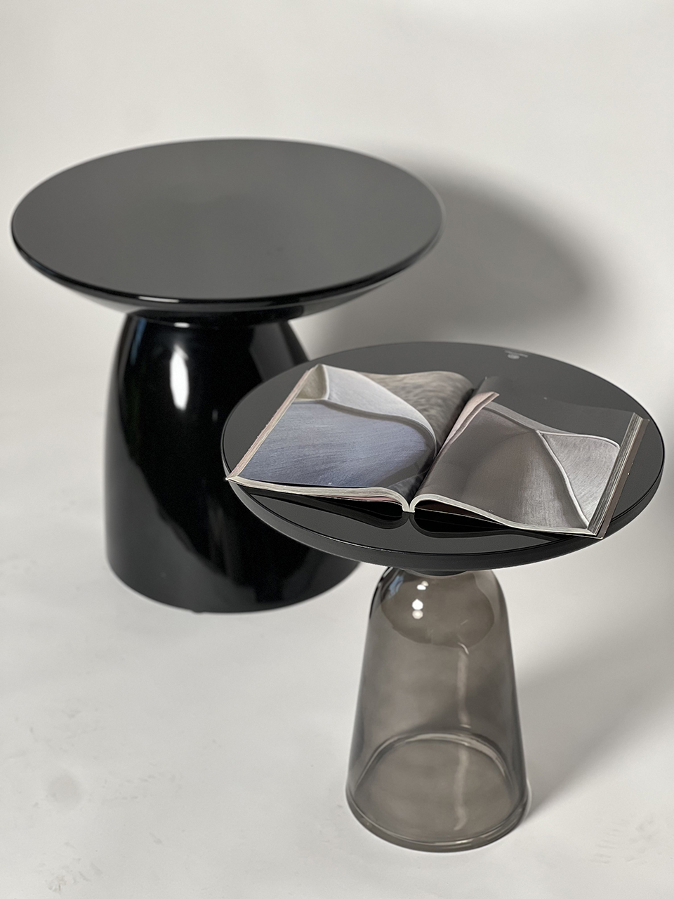 Bell side Table